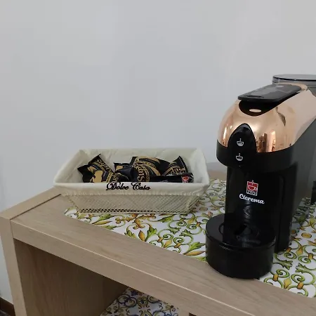 Apartament Manzoni 81 *